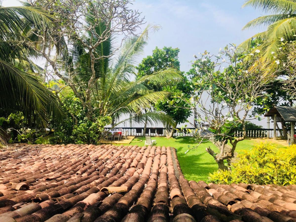 Hotel Hemadan Bentota Exterior photo